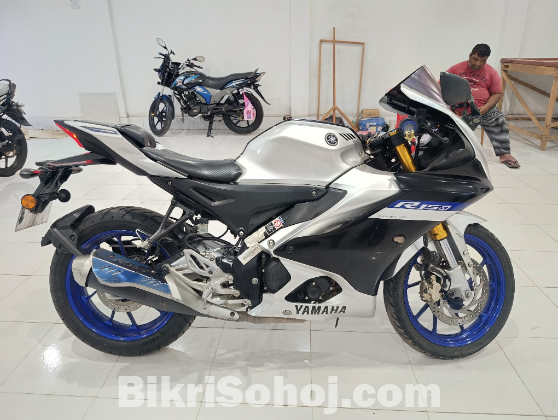 Yamaha R15M dual channel abs bs6
